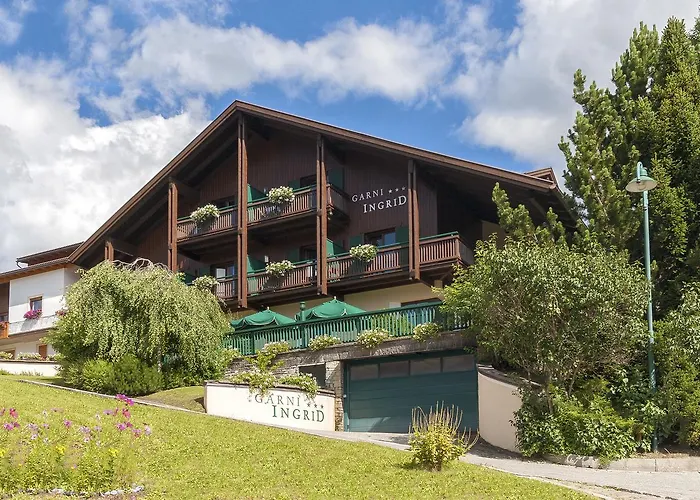 Hotel Panorama Garni Ingrid Dobbiaco